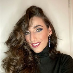 Meet your Posher, Tiffany